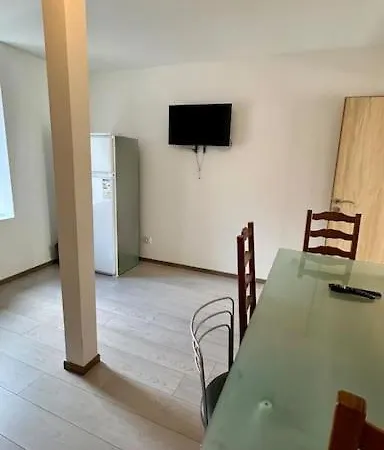 Splendide Pour 8 Personnes Equipe Appartement *